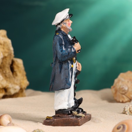 Figurine "Captain" 13cm-3