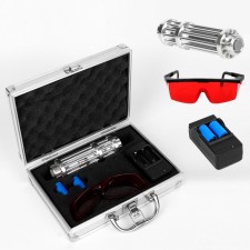 Laser pointer pointer, 1200 mAh, 450 nm; 50,000 mW, range 5 km