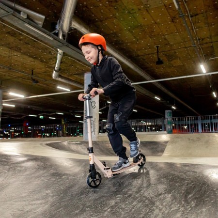 Graffiti scooter, folding, Pu Pu 145 mm, ABEC 7, front -end shock absorber, aluminum-9