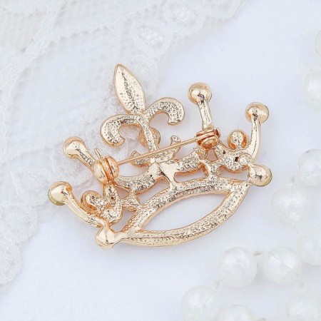 Brooch "Crown", white color in gold-1