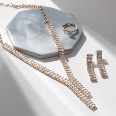 Set 3 objects: earrings, necklaces, ring "path" rectangles, white color in gold