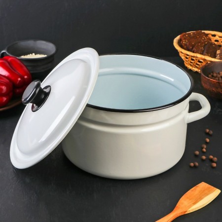 Cylindrical pan, 5 l, induction, without a decol-1