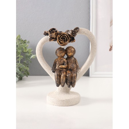 Polystone souvenir "Lovers in a stone heart with roses" under bronze 8.8x15.7x20cm 10686