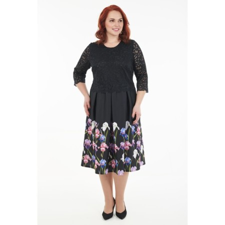 Women's dress, size 52