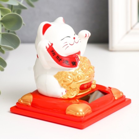 Plastic pendulum from the solar battery "White Mani-Neko C with the Mount of Eucks" 7x7x7.5 cm-1