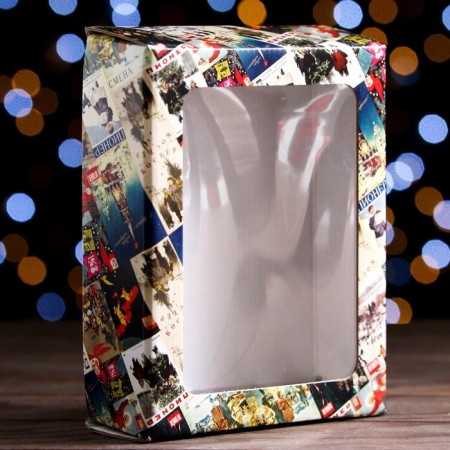 Gift box, lid is, with the “New Year's post” window, 18 x 15 x 5 cm, 1 pc.