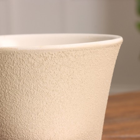 Flower pot "Siena" gray relief 0.8 l-2