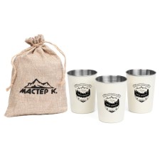 A set of camping glasses 