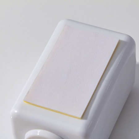 Mechanical “butterfly” toothpaste dispenser, 9.5 x 5.8 cm.-4