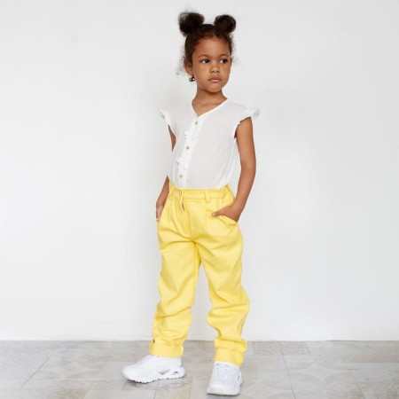 Джинсы для девочки MINAKU: Casual collection KIDS, цвет лимонный, рост 116см