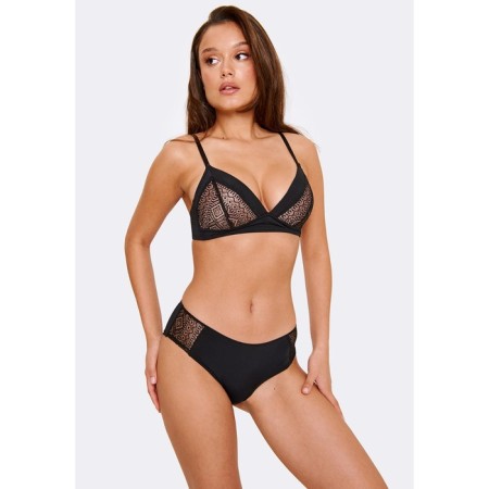 Women's bras of women, size 70a, black color