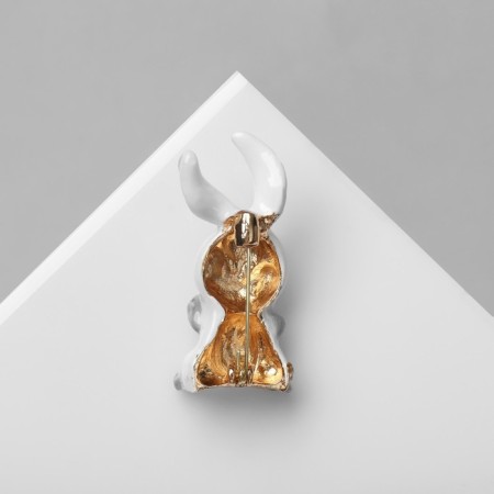 Brooch "Hare", color in gold-1