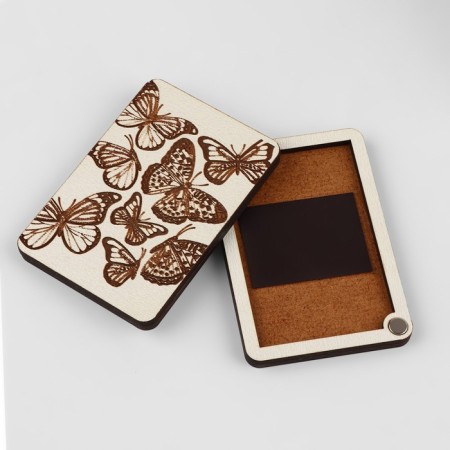 Magnetic needle "Butterflies", 8 × 5.5 cm, beige color-2