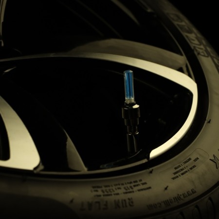 Luminous cap on the valve of Cartage, blue glow-2