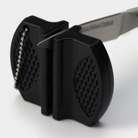 Sharpening for knives, 7.5 × 6 × 2.5 cm, with 2 compartments for steel and ceramic knives, mix-4