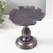 Souvenir tree stand 