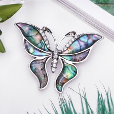 Brooch 