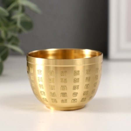 Souvenir brass "Cup to attract wealth of momofuku" D-5.6 cm 5.6x4.3 cm