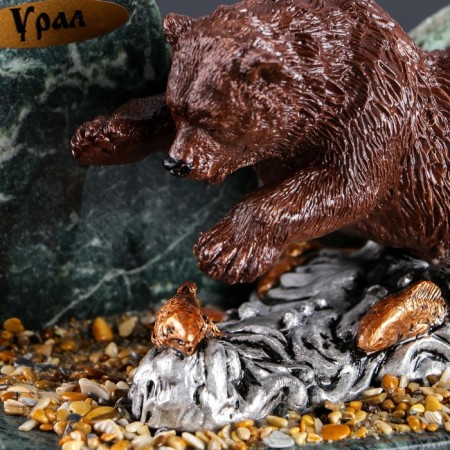 Souvenir "Bear on fishing", 10x15x10 cm, coil, gypsum, minerals-1