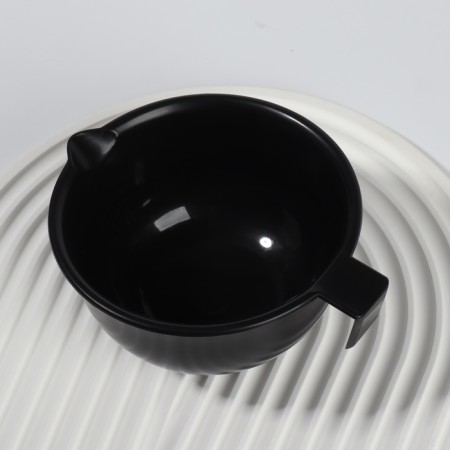 Board for staining, with a pen, 150 ml, d = 11 cm, black color-1