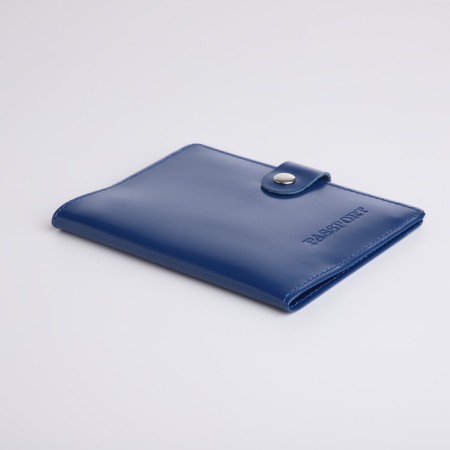 Passport cover on the button, the color is blue-2