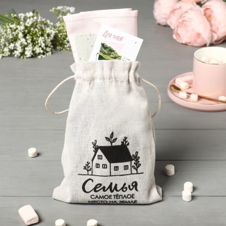Gift "Family" towel 40x73cm, shoulder blade-1