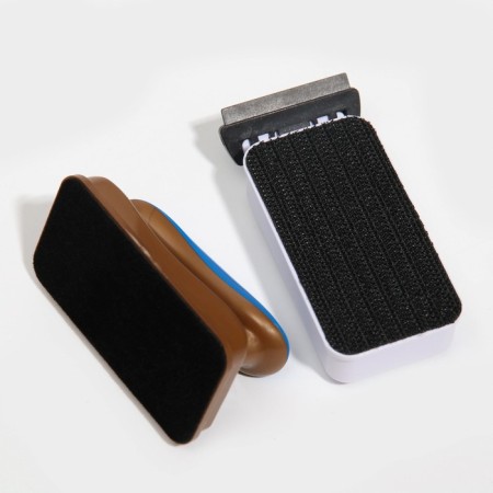 Magnetic scraper HX-02 S, 9 x 4 x 5.5 cm, floating, with a blade-9