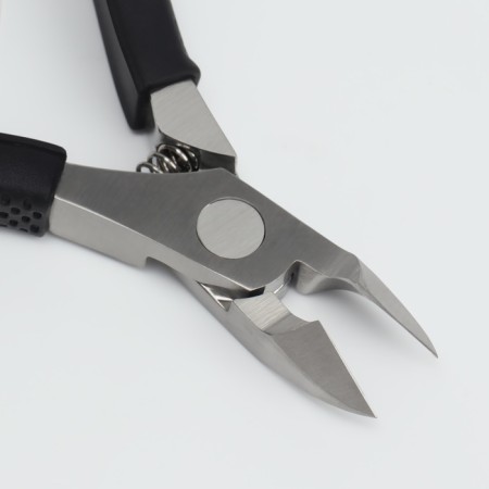 Pigitan nippers, hidden spring, rubberized pen, 11 cm, blade length - 12 mm, silver/black color-2