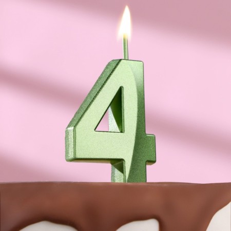Candle in the cake on the skewer "Gran", the number "4", the emerald, 5 cm