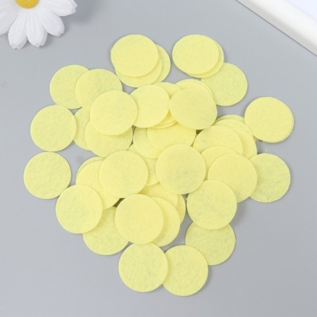 Felt circles (D 2.5-3.5 cm), 1mm, 50 pcs, yellow-1
