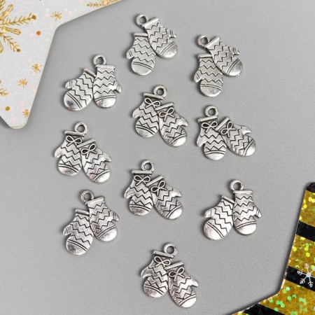 Decor for creativity Metal "mittens" silver 1.7x1.6 cm-3