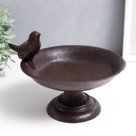 Souvenir cast iron stand "Bird sits on a plate" 13x17x20 cm