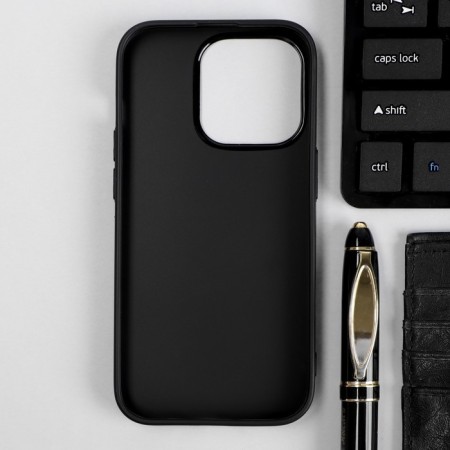 Red Line Ultimate case for the iPhone 14 Pro phone, silicone, black-1
