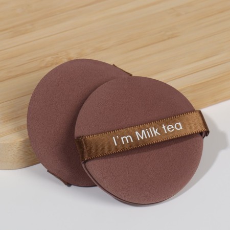 MILK TeA makeup sponge, set - 7 pcs, d = 5.5 cm, with a holder, in a case, brown color-6