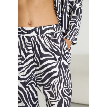 Female set: blouse, trousers, size 48-6