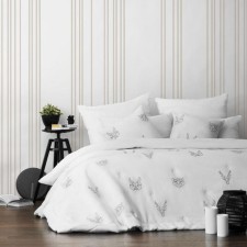 Bedspread with pillowcases 