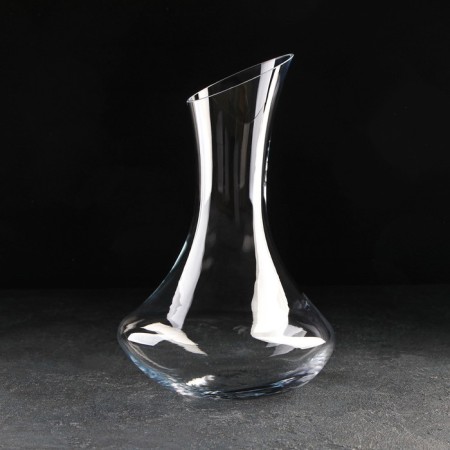 Glass decanter Celebration, 1.7 liters