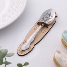 A spoon is a nominal, tea, with an engraving 