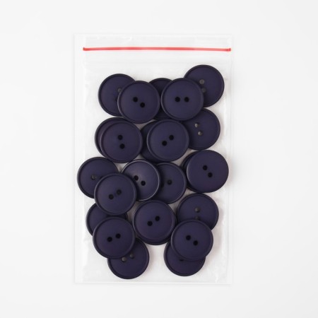 Button, 2 punctures, d = 20 mm, the color is dark blue-3