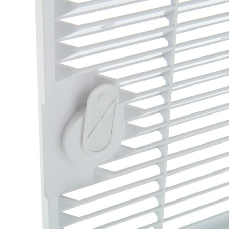 Revision era 1520 DF, 150 x 200 mm, with a ventilation grill-3