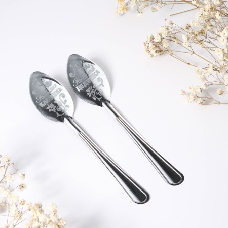 A set of spoons with an engraving "Grandparent", 15.5 x 25.5 cm.-3