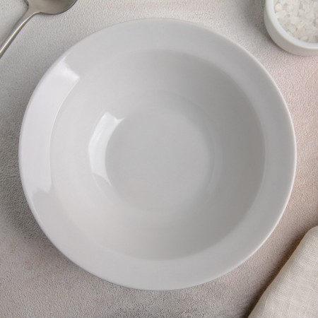 Porcelain salad, 300 ml, D = 17 cm-1