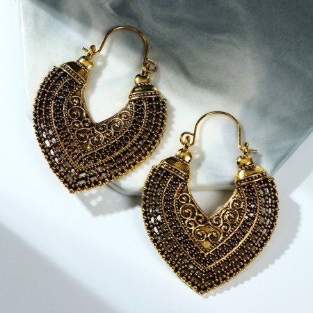 Earrings Metal "East" Heart, Color Black Gold