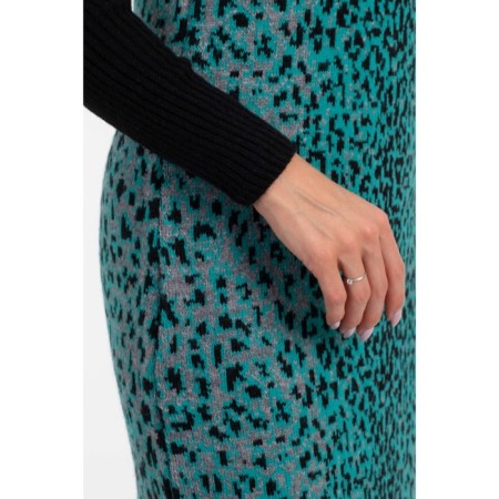 Women's dress, size 42-7