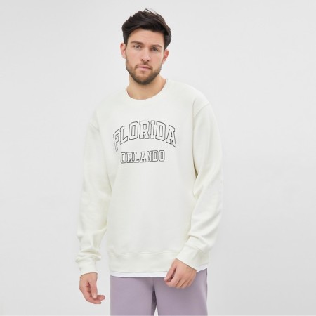 The male sweatshirt was launched, the color is milk, size 54