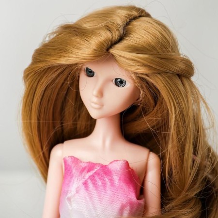 Hair for dolls "wavy with a tail" is small, color 24-1