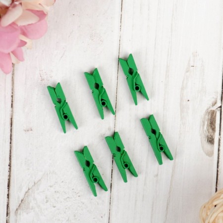 Set of decorative mini-trumpers "needlework" 18 pcs, green