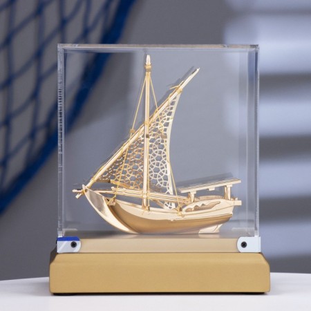 Souvenir ship on the stand sailboat 14.5cm-3