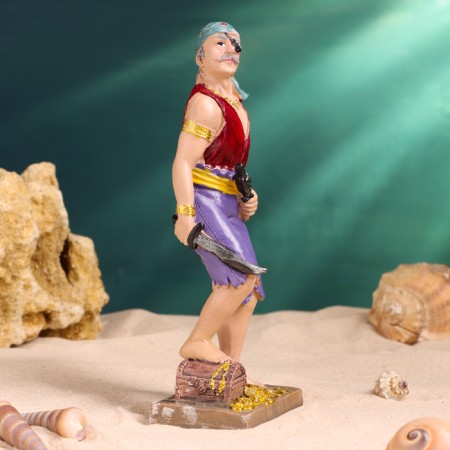 Pirate figurine 18cm-1