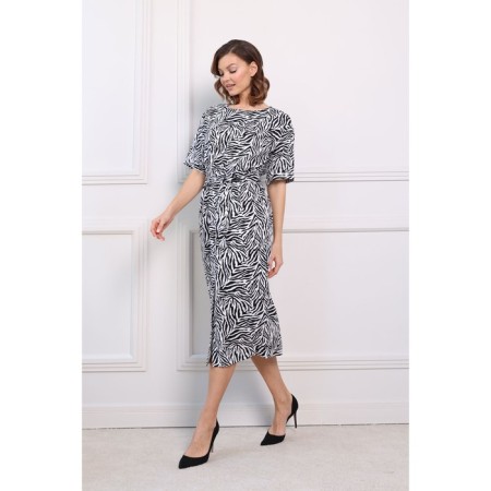 Women's dress, size 54-1